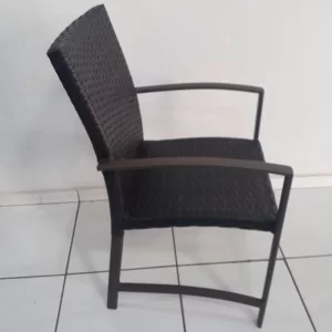 Cadeira Combinarte Fibra Sintética e Alumínio
